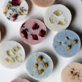 Load image into Gallery viewer, Flora Bath Melts