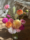 Load image into Gallery viewer, 1 Doz. Dahlia Special

